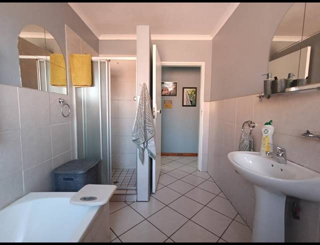 3 BEDROOM HOUSE FOR SALE IN CASSELDALE